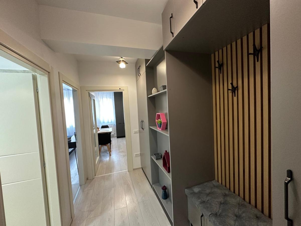 יאשי Renting Solutions Studio מראה חיצוני תמונה